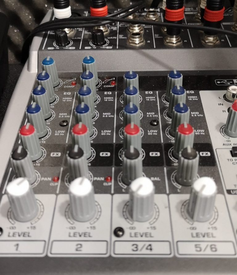 What is the latency in audio recording? Taplic